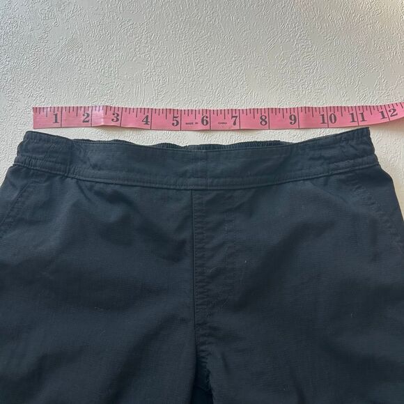 The North Face Girls Black Hiking Shorts Size Small 7/8 Outdoor Activewear - Picture 4 of 8
